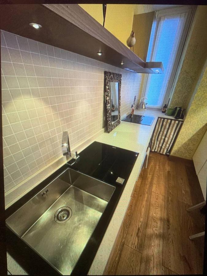 Appartement S.Ambrogio/Duomo •Jacuzzi • Luxury •Design à Milan Extérieur photo