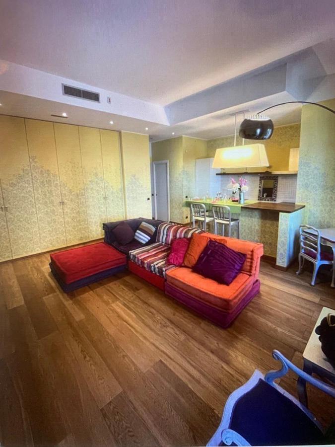 Appartement S.Ambrogio/Duomo •Jacuzzi • Luxury •Design à Milan Extérieur photo
