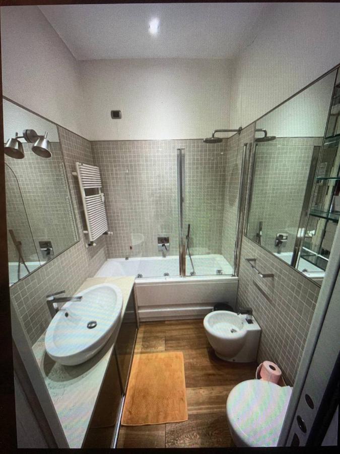 Appartement S.Ambrogio/Duomo •Jacuzzi • Luxury •Design à Milan Extérieur photo