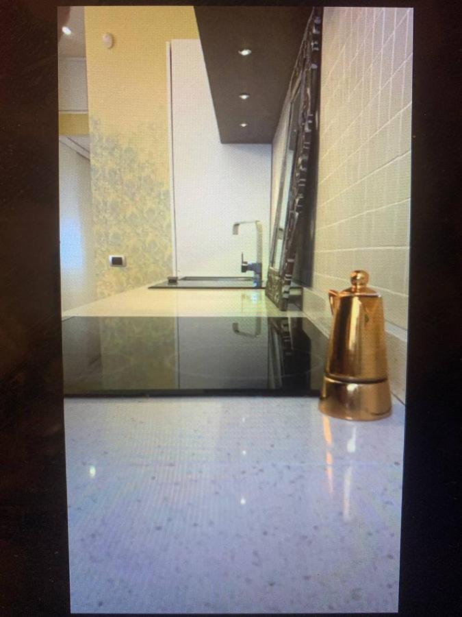 Appartement S.Ambrogio/Duomo •Jacuzzi • Luxury •Design à Milan Extérieur photo